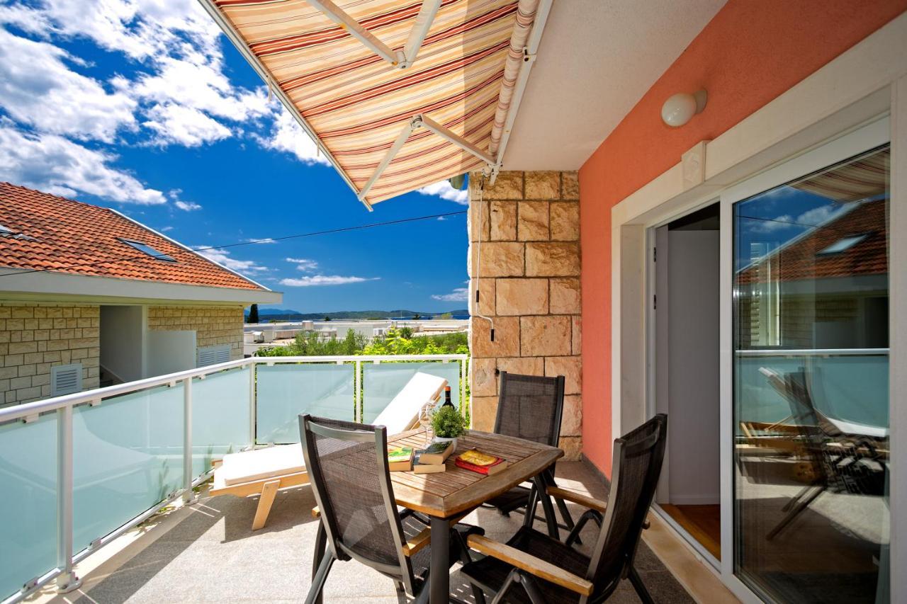 Terrace Apartment Hvar Town Bagian luar foto
